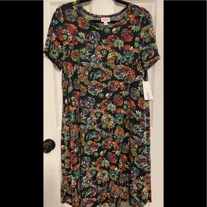 LuLaRoe Carly Size M new with Tags